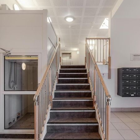 Roomspace Serviced Apartments - Capitol Square Epsom Exteriör bild